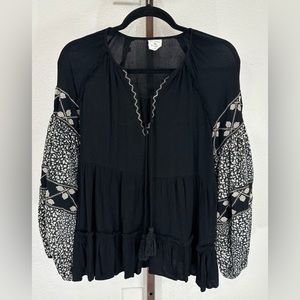 By Together Women's Sz S Black Bohemian Puff Sleeve Embroidered Blouse